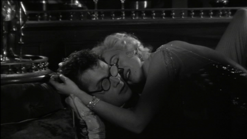 Marilyn Monroe kisses Tony Curtis in Some Like It Hot (1958)